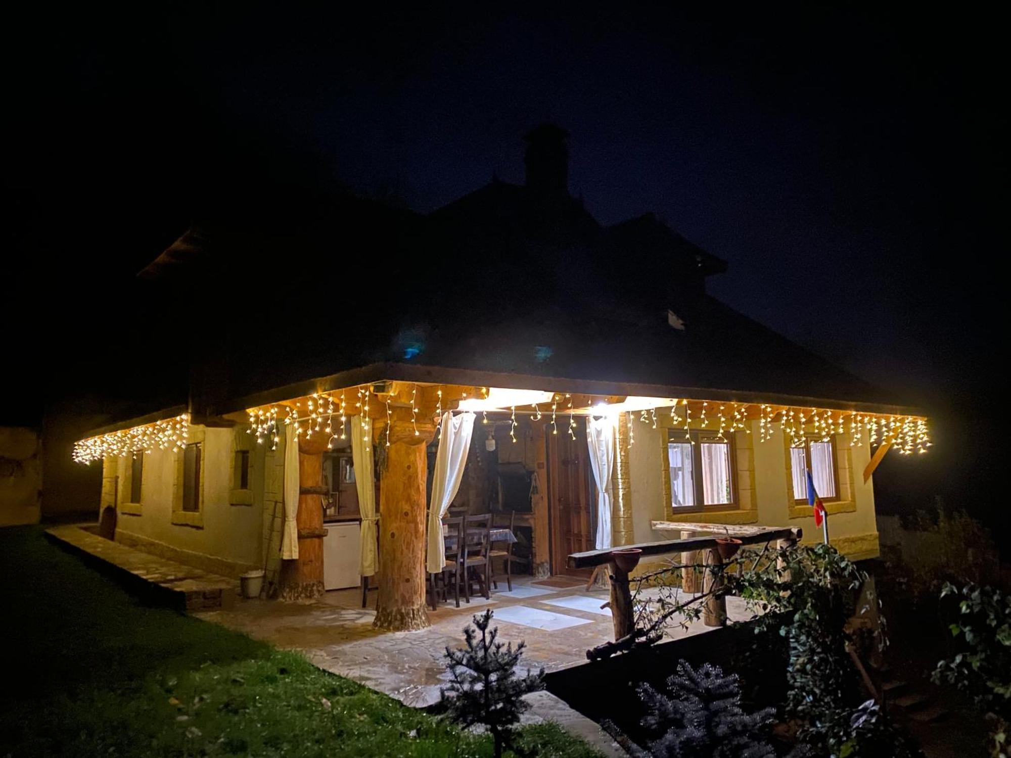 Willa Casa Cu Sindrila Vălenii de Munte Zewnętrze zdjęcie