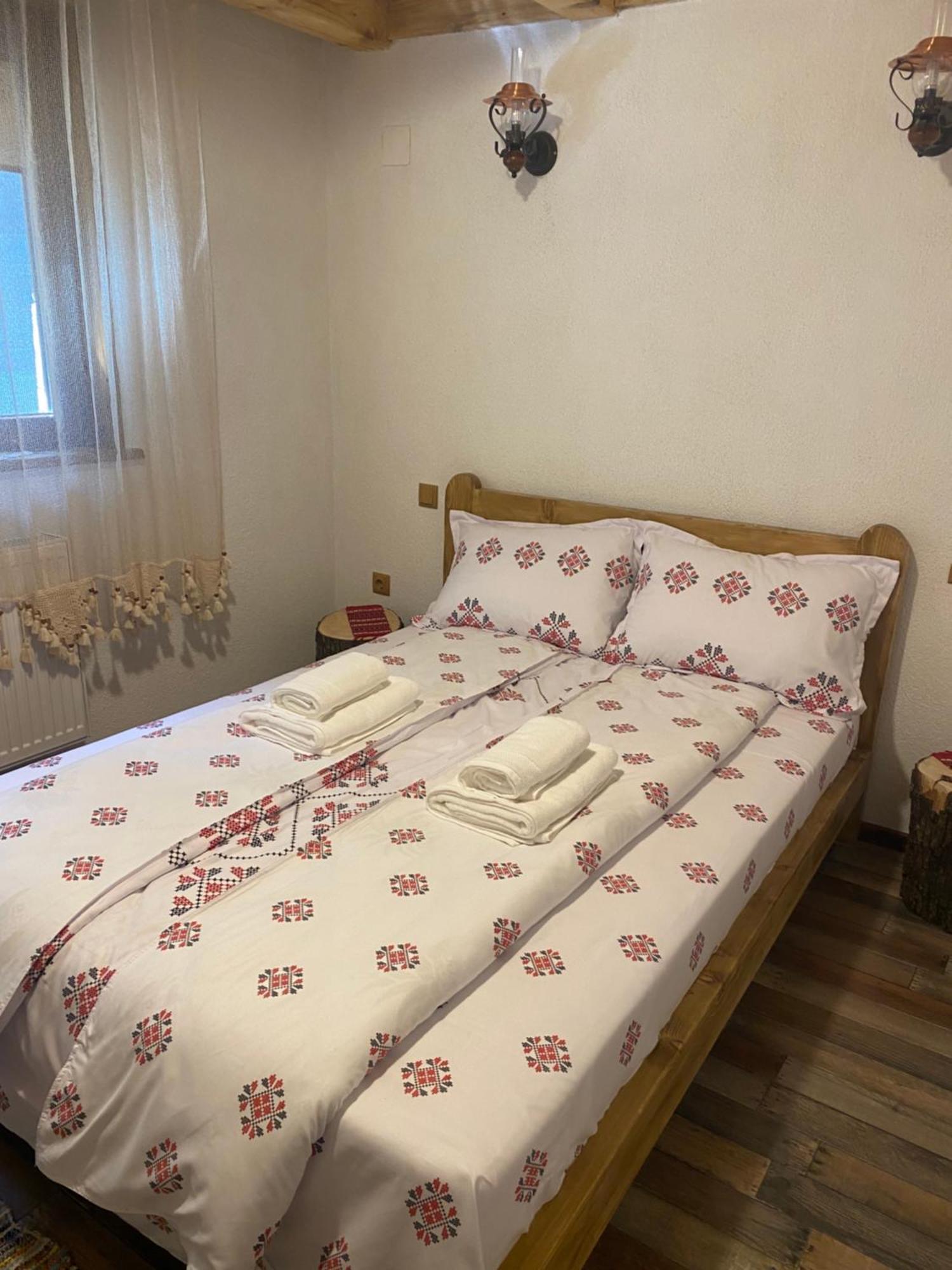 Willa Casa Cu Sindrila Vălenii de Munte Zewnętrze zdjęcie