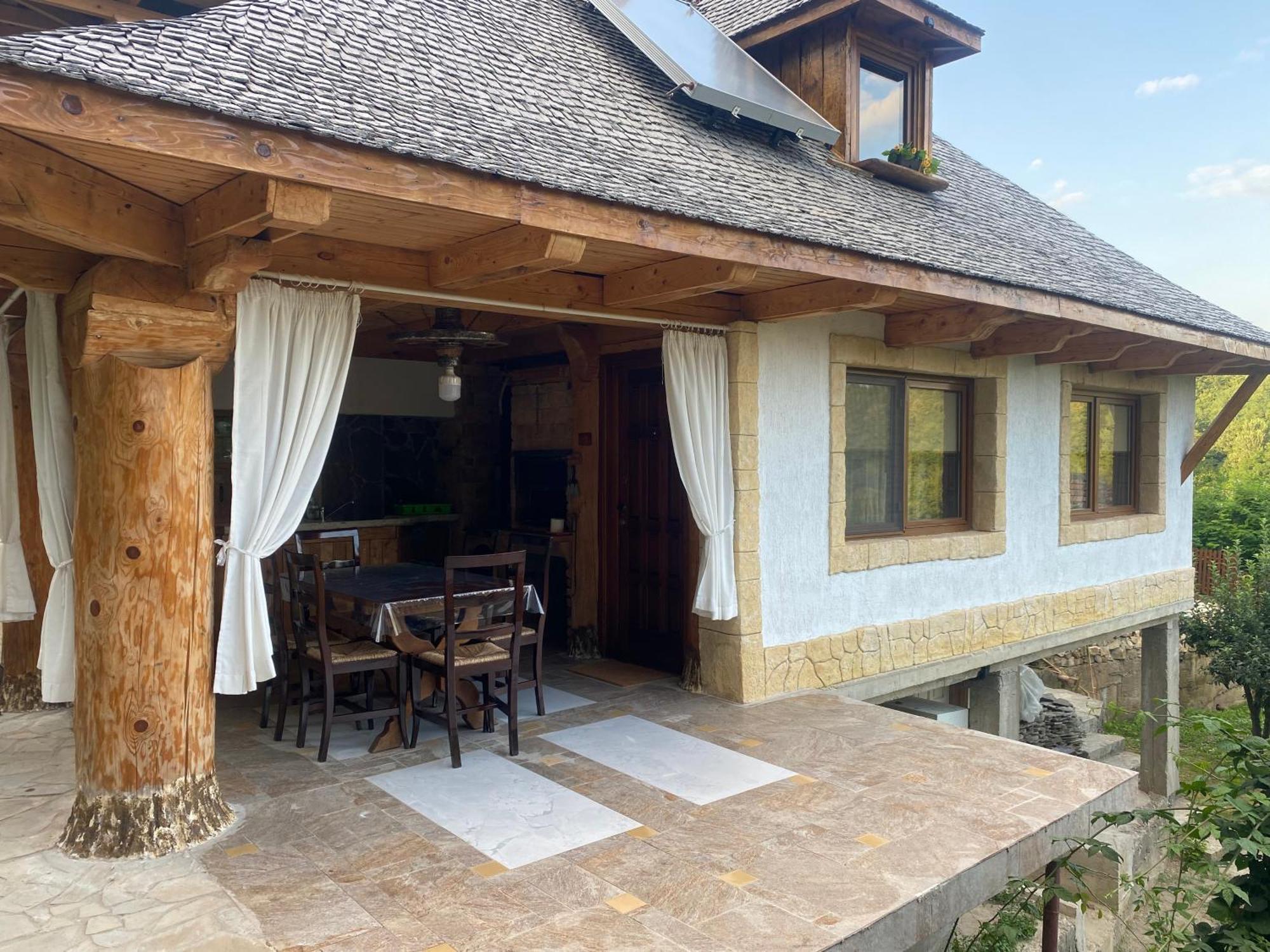 Willa Casa Cu Sindrila Vălenii de Munte Zewnętrze zdjęcie