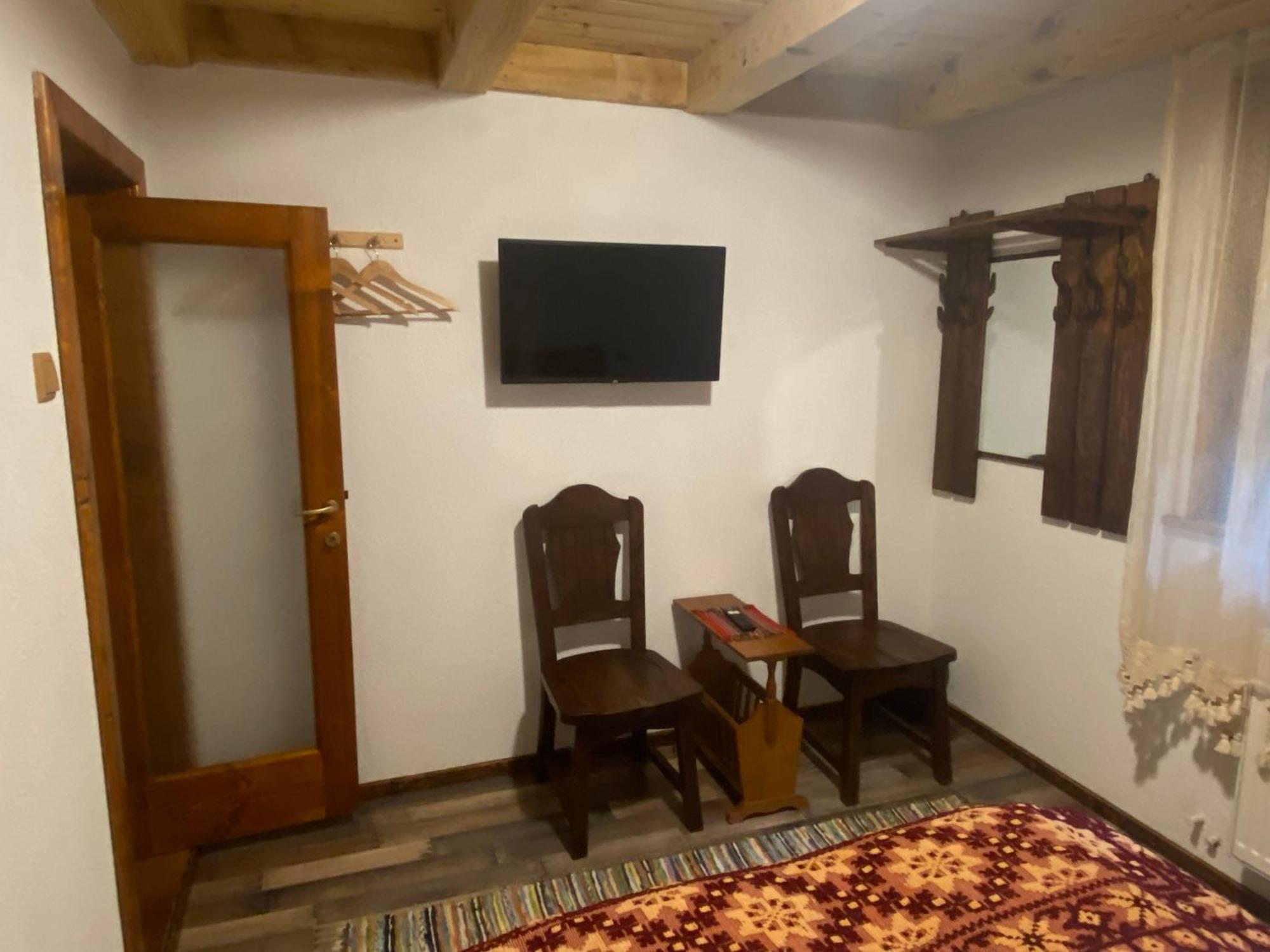 Willa Casa Cu Sindrila Vălenii de Munte Zewnętrze zdjęcie