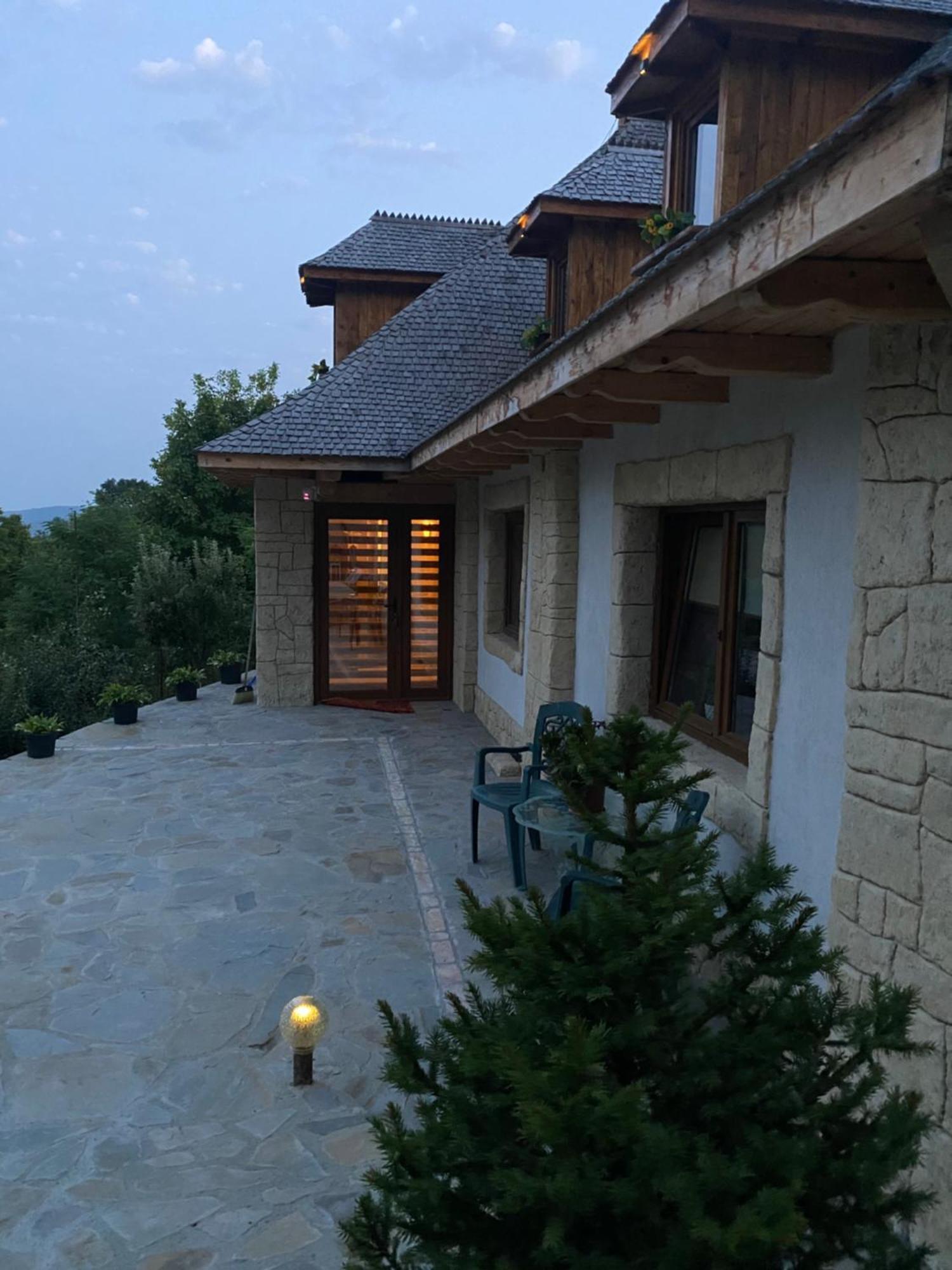 Willa Casa Cu Sindrila Vălenii de Munte Zewnętrze zdjęcie